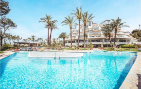 Nice apartment in Málaga with Outdoor swimming pool, WiFi and 2 Bedrooms